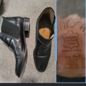 Unisa tiny heeled boots - size 8